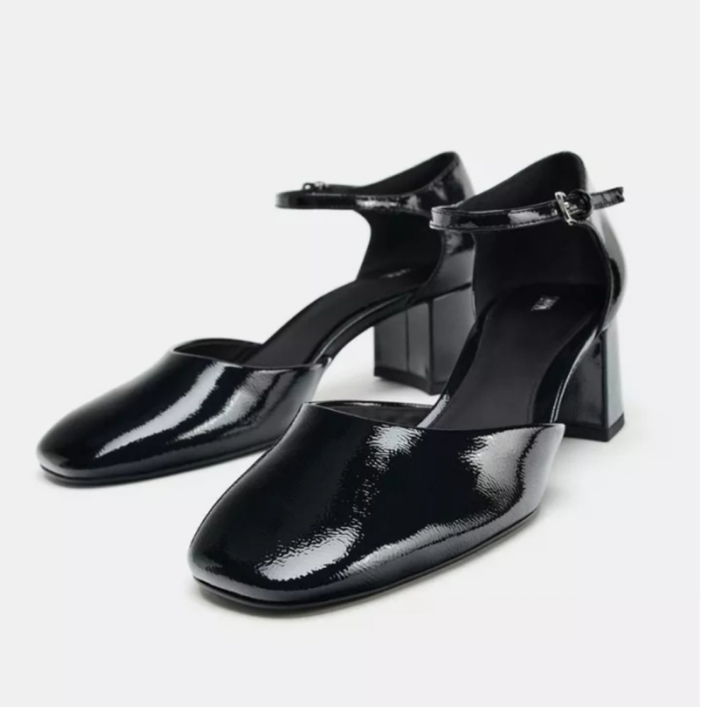 Zara  Black Patent Finish Mary Janes Sz-10